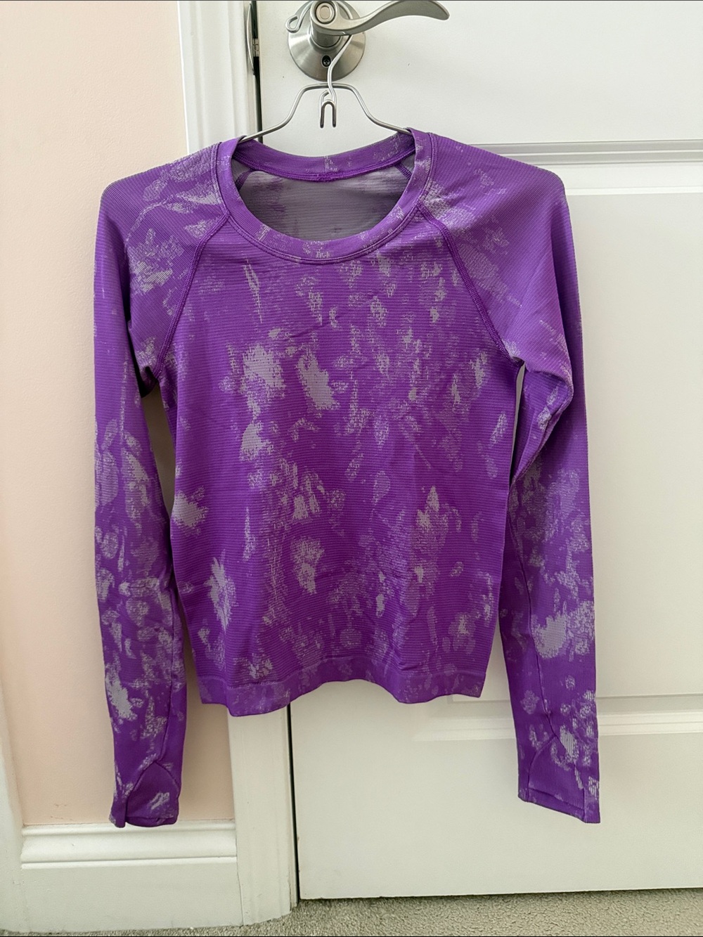 Lululemon swiftly tech purple floral4
